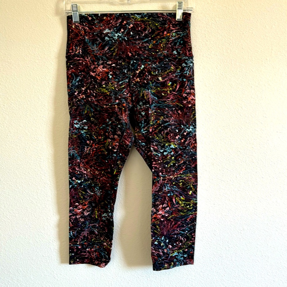 Lululemon. Align leggings. With pattern. Size 8. 21”